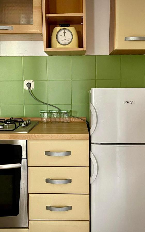 פטרצ'אנה Apartments Leo מראה חיצוני תמונה