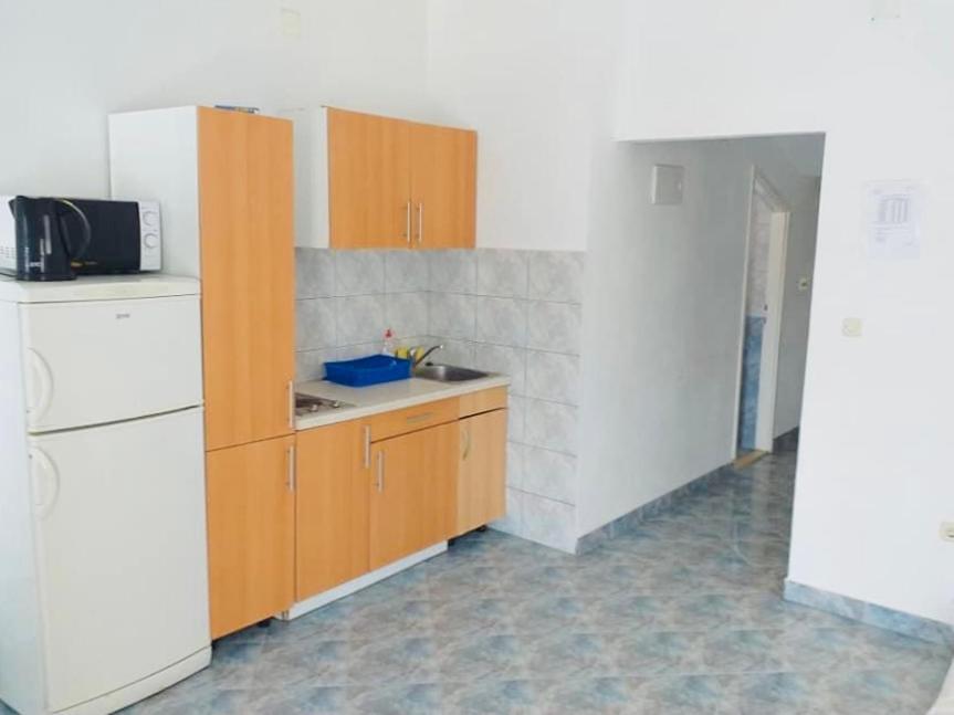 פטרצ'אנה Apartments Leo מראה חיצוני תמונה