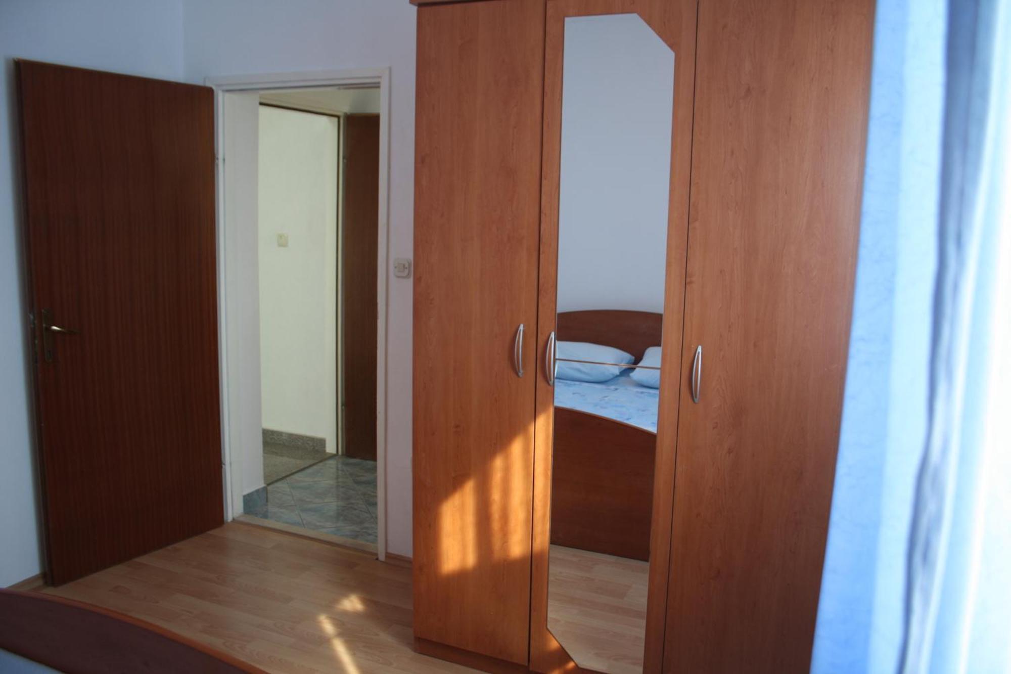 פטרצ'אנה Apartments Leo מראה חיצוני תמונה