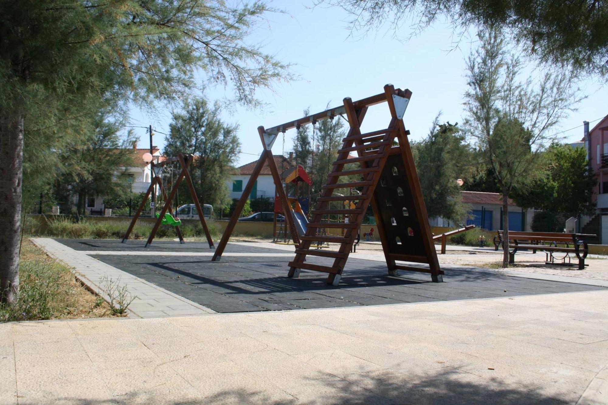 פטרצ'אנה Apartments Leo מראה חיצוני תמונה